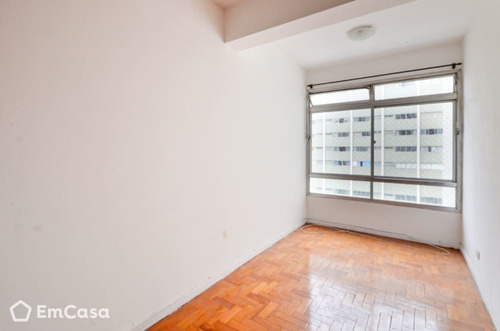 Imagem 3 de 10 de Apartamento À Venda Em São Paulo - 17984