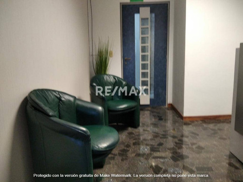 Imagen 7 de 14 de Oficina En Alquiler Torre Ejecutiva El Parral 117 Mts2