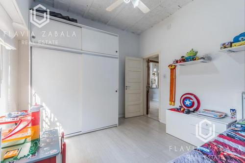 Venta Casa Tres Ambientes Con Pileta Y Jardín En Ituzaingo