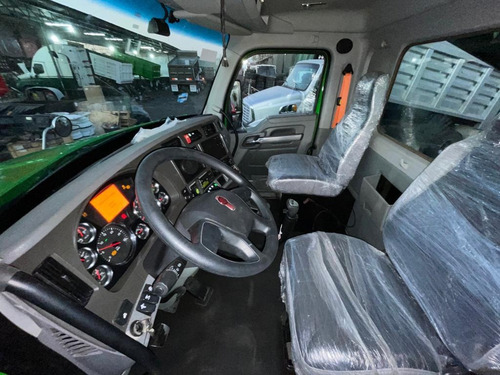 Kenworth T680 Camión De Volteo De 14 Mts Verde