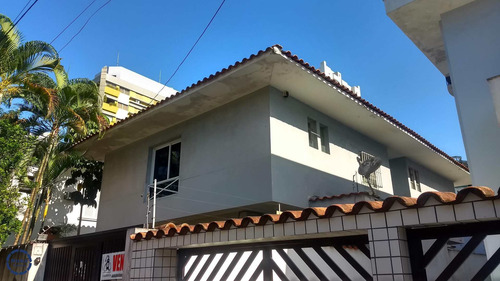Sobrado Com 4 Dorms Boqueirão , Aqueles Que Nao Se Vê Mais ... - V15344