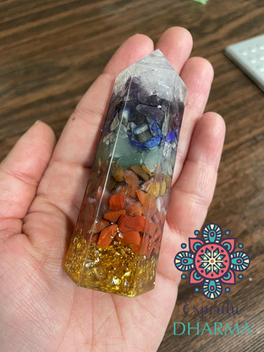 Orgonita Hexagonal De 7 Chakras Reiki - Espiritu Dharma