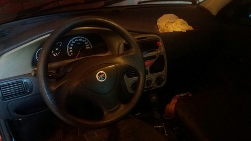 Imagem 3 de 3 de Fiat Palio 2006 1.4 Elx Flex 5p