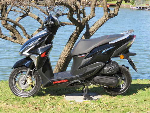 Imagen 1 de 9 de Honda Elite
