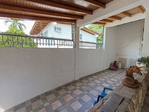 Casa En Santa Rosa Charallave