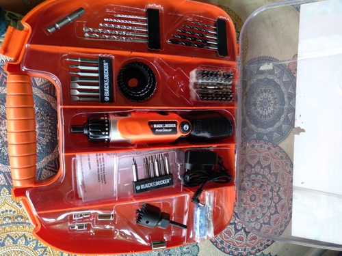 Imagen 5 de 10 de Kit 75 Acc -atornillador- Black Y Decker -poco Uso -perfect