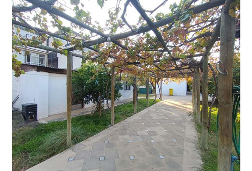 Se Vende Casa En Santa Isabel 5d/3b, Providencia