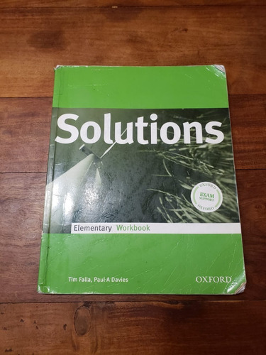 Solutions Elementary Student's Book Y Workbook - Usados