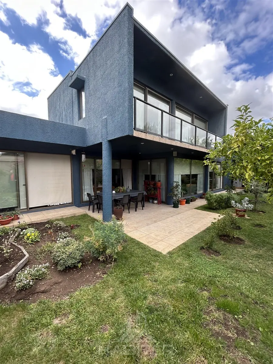 Imagen 1 de 24 de Casa En Venta De 4 Dorm. En Los Angeles