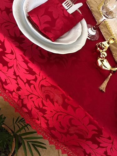 Imagem 2 de 4 de 2 Toalhas De Mesa Jacquard Branc/vermelha R. Gripir3mx1,70m.