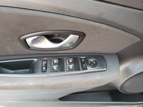 Renault Fluence 2.0 Expression At
