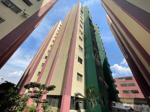 Imagen 27 de 30 de Apartamentos En Venta En Zona Oeste Barquisimeto , Lara 22-24529 Romer Gonzalez Asesor Inmobiliario Renta House