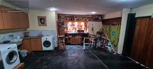 Imagen 8 de 21 de Venta De Hermoso Duplex De 4 Amb En San Justo.
