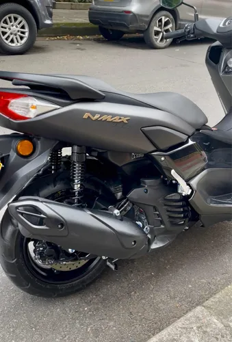 Yamaha Nmax 2023 - ¡ 550 Km!