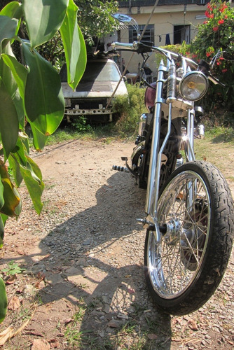 Imagem 13 de 15 de Honda Shadow Vt600c Chopper C/ Suspensão A Ar!
