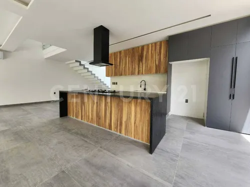 Casa En Venta En Vía Cumbres, Cancún