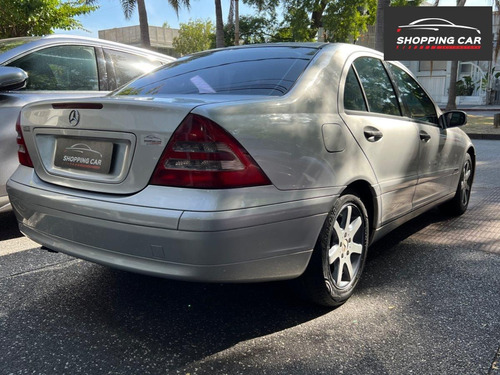 Imagen 14 de 17 de Mercedes-benz C220 Cdi 2.5 2004