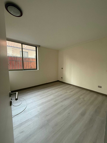 Diagonal Oriente/ Primer Piso (100439)