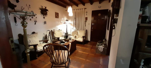Imagen 3 de 11 de Casa - Barrio Parque Leloir