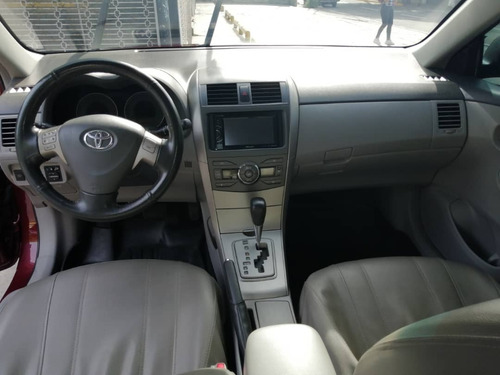 Imagen 14 de 18 de Toyota Corolla Gli Automatico