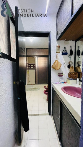 Imagen 19 de 25 de Casa En Venta En El Centro A 7 Cuadras De La Ermita Merida Y