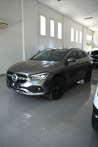 Mercedes-Benz Clase GLA 1.6 Gla200 Urban 156cv