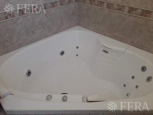 Imagen 23 de 23 de Venta Casa 6 Ambientes Con Cochera, Galería, Piscina Y Quincho En Villa Dominico (28060)