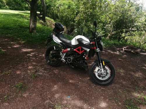 Aprilia Shiver 2018