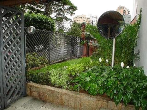 Imagem 17 de 19 de Apartamento Em Excelente Condomínio Em Moema. - Reo256357