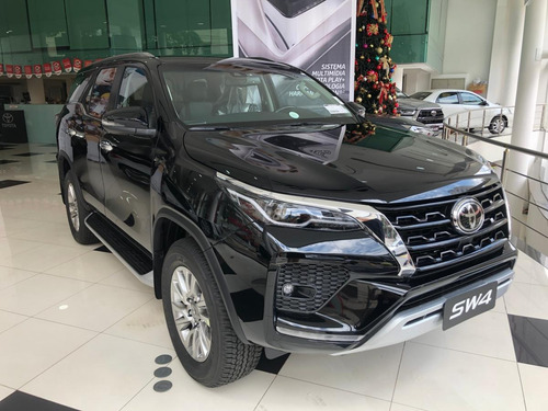 Imagem 1 de 8 de Toyota Hilux Sw4 Srx 4x4 2.8 Tdi 16v Dies. Aut.