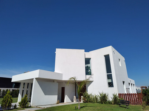 Casa En Venta, Puertos, Barrio Costas, Escobar