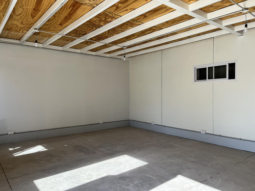 Nave Industrial 850 M2, En Rodriguez Peña Alquiler
