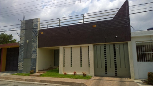 Casa En Venta Corinsa Cagua Aragua Cod. 23-3423 Yb