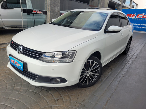 Volkswagen Jetta 2.0 TSI HIGHLINE 211CV GASOLINA 4P TIPTRONIC