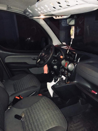Fiat Doblo 2016 1.8 16v Adventure Flex 5p