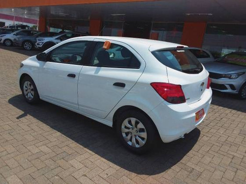 Imagem 6 de 9 de Chevrolet Onix 1.0 Mpfi Joy 8v Flex 4p Manual
