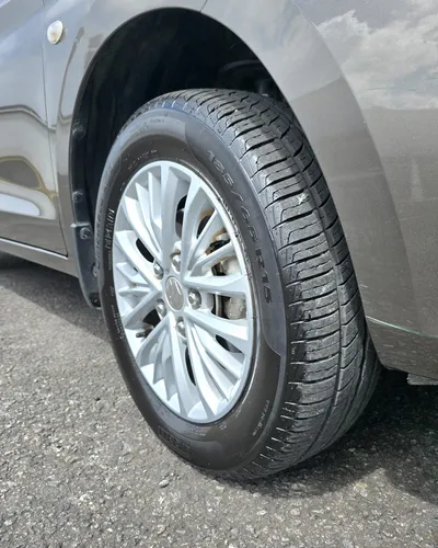 Suzuki Ertiga 1.5 At