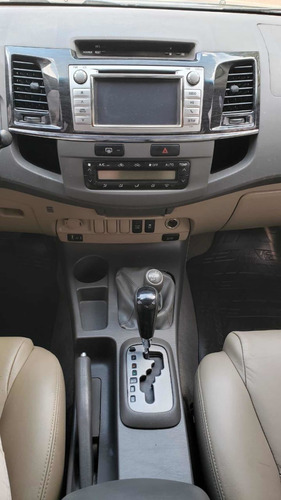 Toyota Sw4 3.0 Srv Cuero I 171cv 4x4 4at 2012