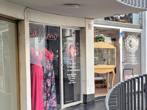Local Comercial Arrendado En Plaza Lo Castillo
