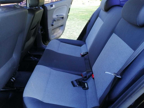 Volkswagen Voyage 1.6 Comfortline Con Gnc 2013