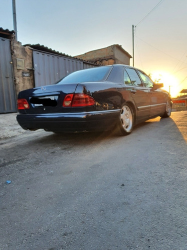 Imagem 3 de 14 de Mercedes-benz E320 Avantgarde