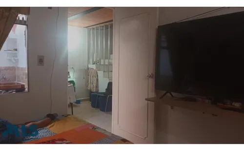 Casa 3 Niveles En Unidad Abierta(mls#253402)