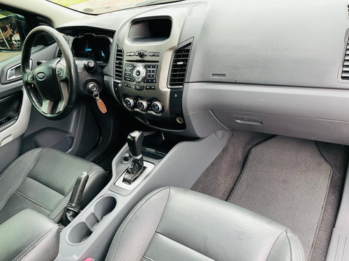 Imagem 14 de 15 de Ford Ranger Limited 3.2 Branco 2013