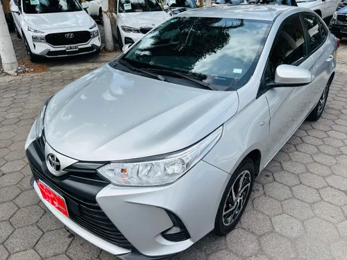 Toyota Yaris 1.5 Core At Sedan Cvt