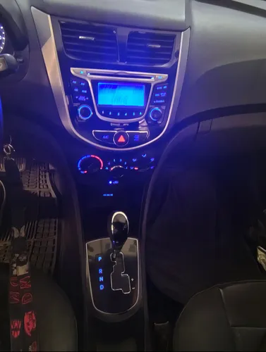 Dodge Attitude 1.6 Gls Sport Sun And Park At