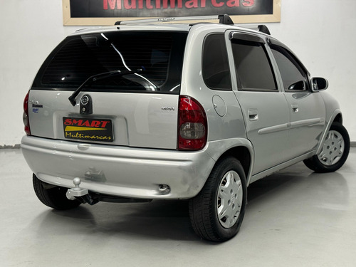 Chevrolet Corsa 1.0 Wimilenium 5P