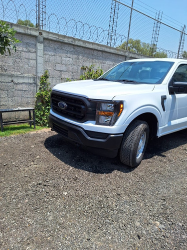 Ford F-150 Ford F-150 V6 4x4 