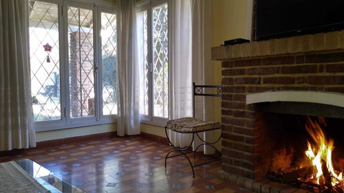 Imagen 23 de 29 de Casa Quinta Lote 1200 Mts 4amb Cochera Casa Casero