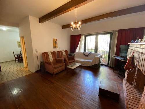 Imagen 3 de 16 de Casa Interna Con Patio Y 2 Terrazas