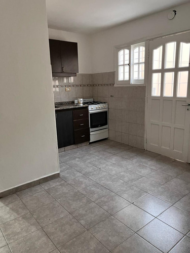 Duplex En Alquiler En Calle Jose Verdi 3176, Los Platanos